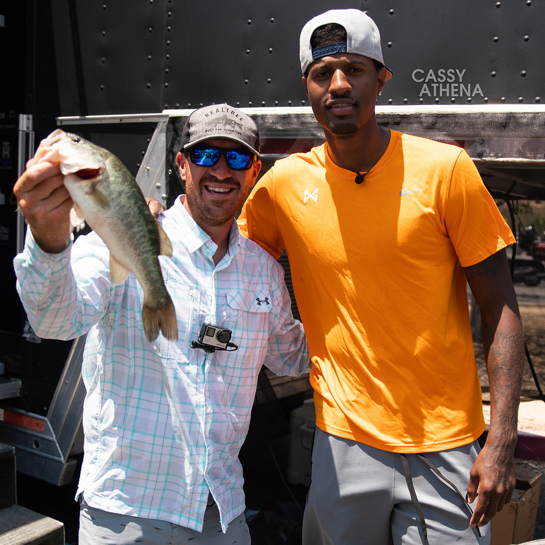 随着尤文图斯1-2，罗马0-1，意甲最新积分榜出炉：国米丢榜首（尤文1-2、罗马0-1，意甲最新积分榜揭晓：国米让出榜首）