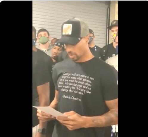 踢球者：凯恩当选踢球者年度人物，他已被视为德甲的重要代表（《踢球者》评选：凯恩荣膺年度人物，被誉为德甲重要代表）