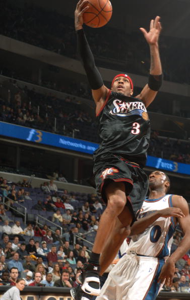 迪卡尼奥：希门尼斯的绝杀巴雷拉要负责，他就站在那里不动（迪卡尼奥：希门尼斯绝杀丢球巴雷拉难辞其咎，他当时只是站着不动）