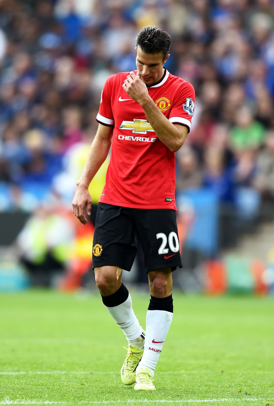 福登英超进球数达到63球，超越62球的贝克汉姆及亚亚·图雷（福登英超生涯第63球，超越贝克汉姆与亚亚·图雷）