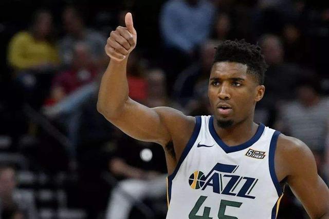 意甲半场：两队破门乏术，拉齐奥0-0克雷莫纳（意甲半场战报：拉齐奥0-0克雷莫纳，双方破门未果）