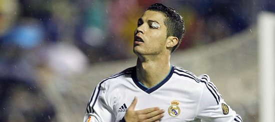 国米意甲对阵科莫10连胜，近6场全部零封取胜创纪录（国米对科莫豪取意甲10连胜，近6战全零封刷新纪录）